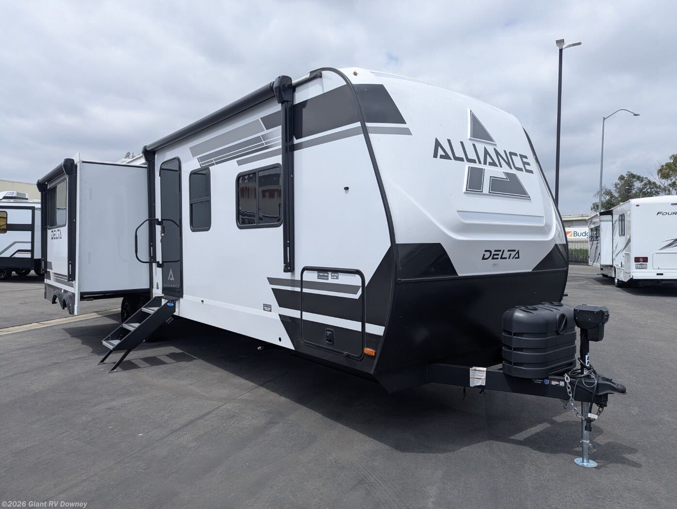 New 2026 Alliance RV Delta 321BH available in Downey, California