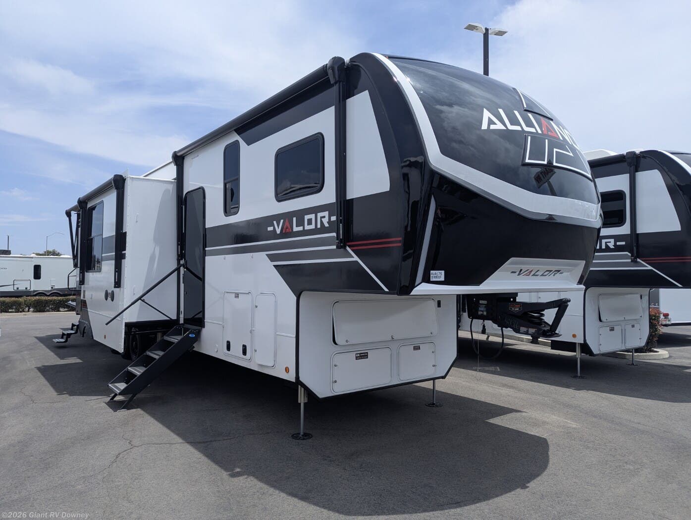 New 2026 Alliance RV Valor 44V14 available in Downey, California