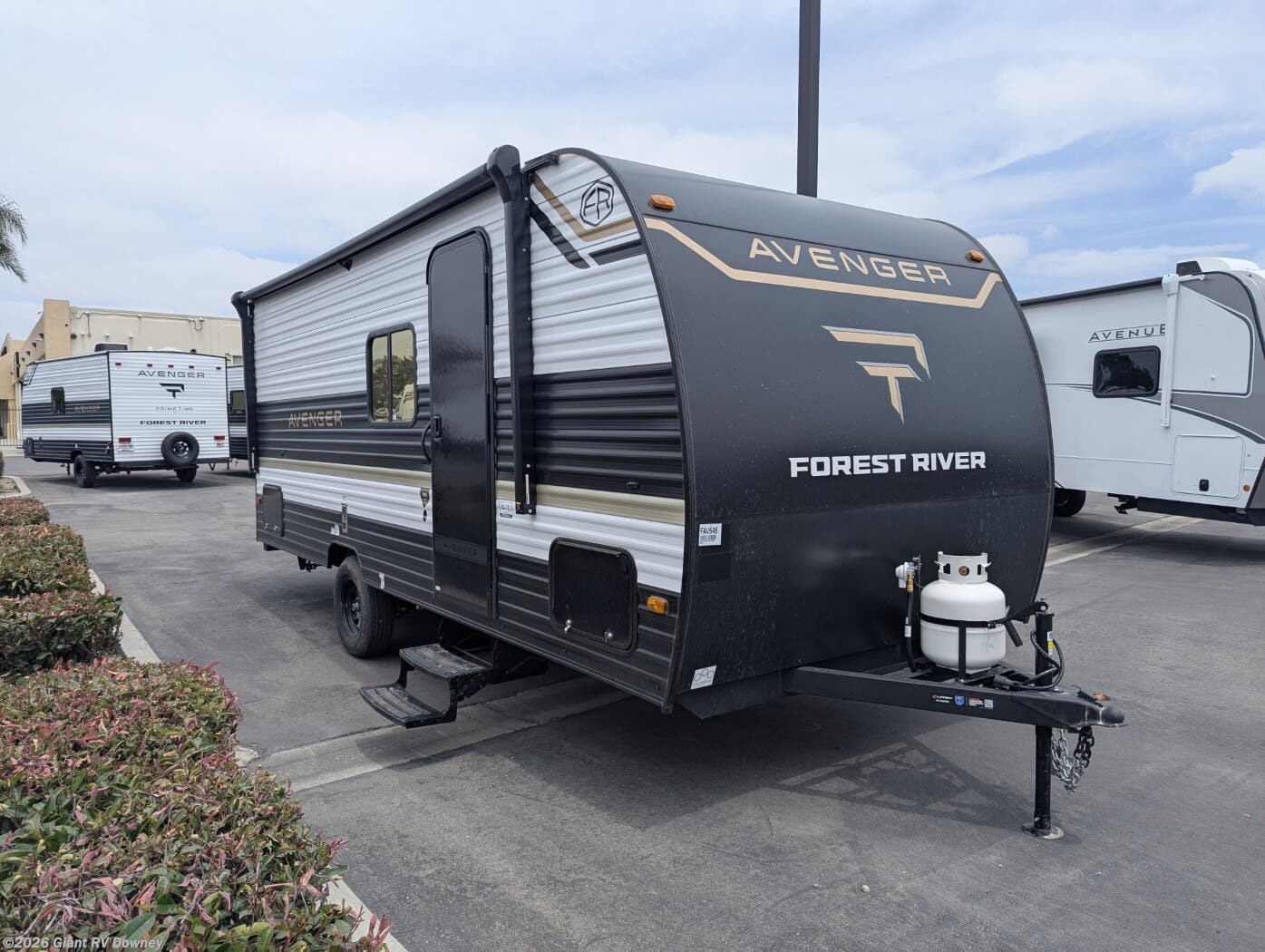New 2026 Prime Time Avenger 18DBS available in Downey, California