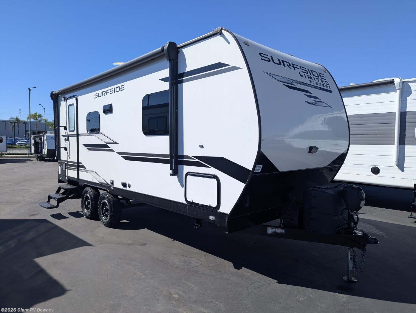 Used 2024 Genesis Supreme Surfside Limited 19FSS available in Downey, California