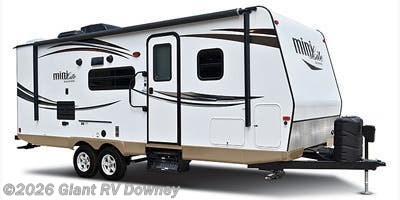 Used 2015  Forest River Rockwood Mini Lite 2306 by Forest River from Giant RV in Downey, CA