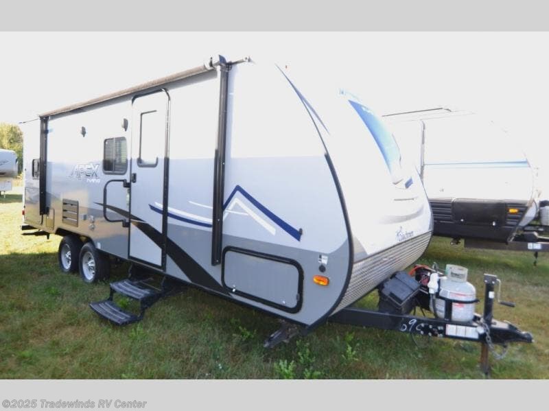 Used 2020 Coachmen Apex Nano 208BHS available in Clio, Michigan