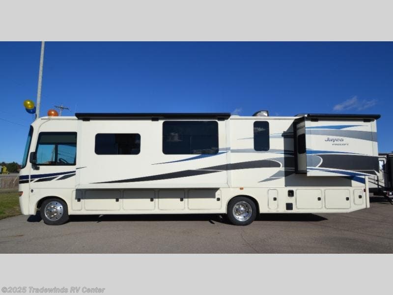 Used 2016 Jayco Precept 35S available in Clio, Michigan