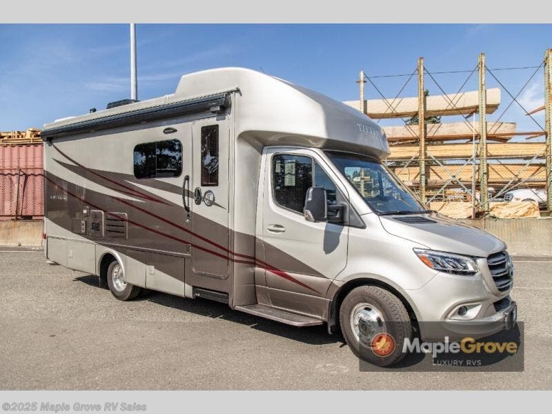 Used 2022 Tiffin Wayfarer 25 RW available in Everett, Washington