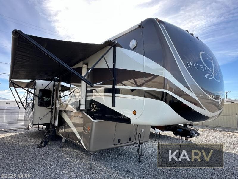 Used 2017 DRV Mobile Suites 39 DBRS3 available in Desert Hot Springs, California