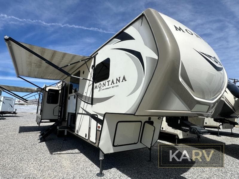 Used 2019 Keystone Montana 3855BR available in Desert Hot Springs, California