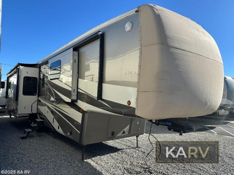 Used 2019 DRV Mobile Suites 44 Sante Fe available in Desert Hot Springs, California