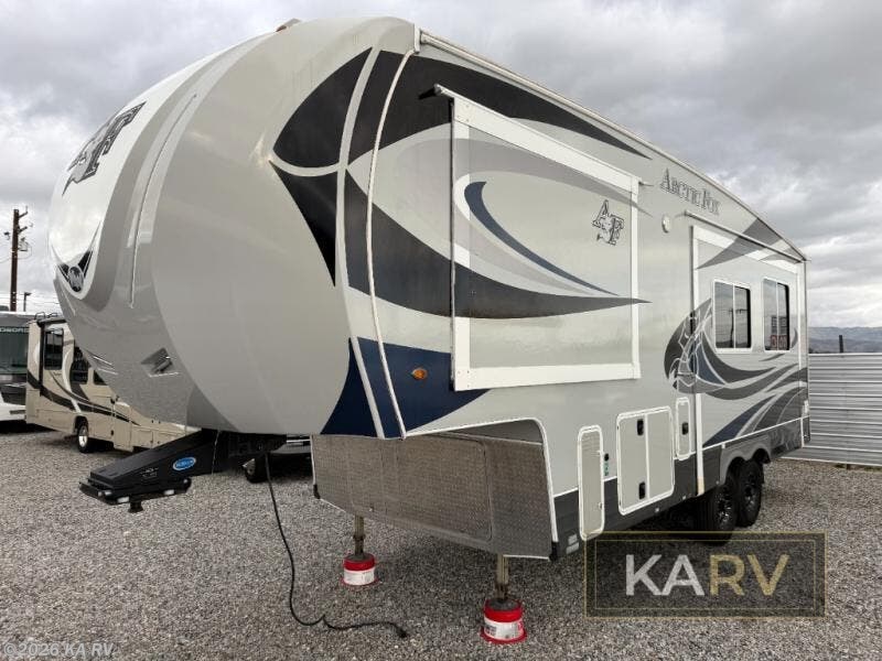 Used 2019 Northwood Silver Fox Arctic  Edition 27-5L available in Desert Hot Springs, California
