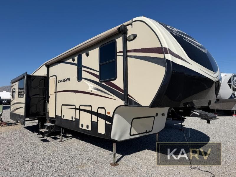 Used 2018 CrossRoads Cruiser CR347MD available in Desert Hot Springs, California