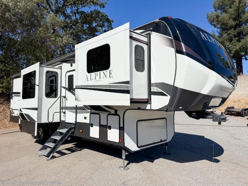 Used 2021 Keystone Alpine 3700FL available in Rocklin, California