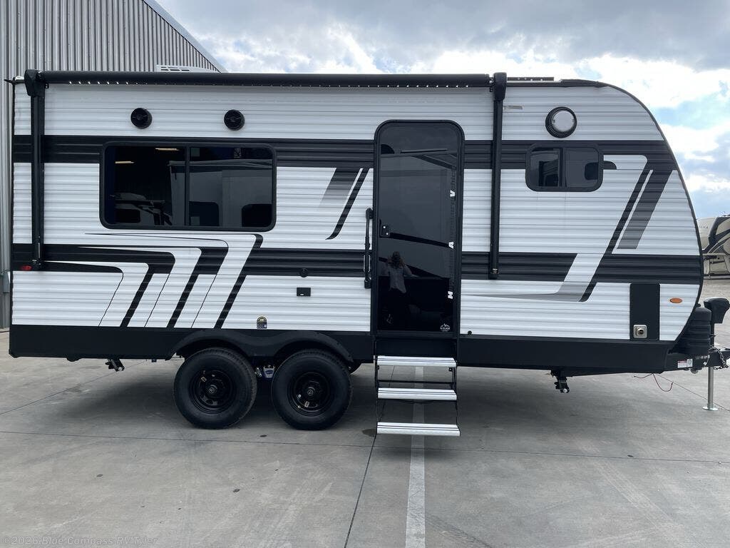 New 2026 Grand Design Momentum MAV 17MAV available in Tyler, Texas
