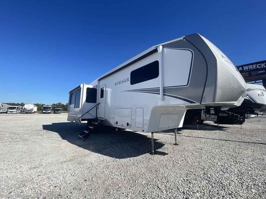 New 2026 Alliance RV Avenue 32RLS available in Tyler, Texas