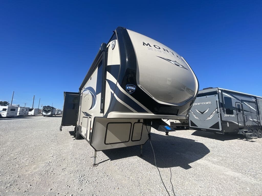 Used 2018 Keystone Montana High Country 344rl available in Tyler, Texas