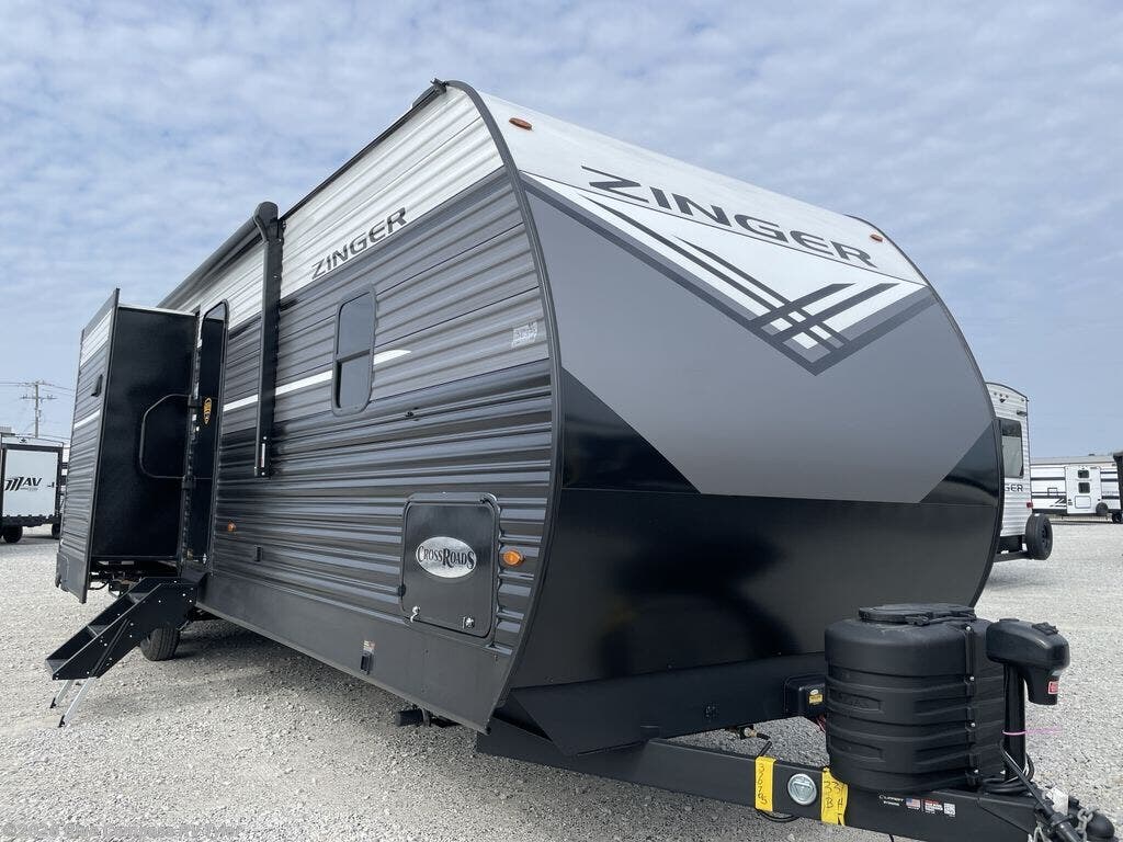 New 2026 CrossRoads Zinger 331BH available in Tyler, Texas