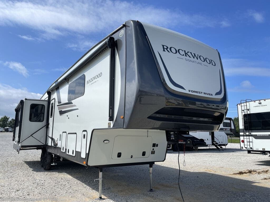 New 2026 Forest River Rockwood Signature 401SFB available in Tyler, Texas