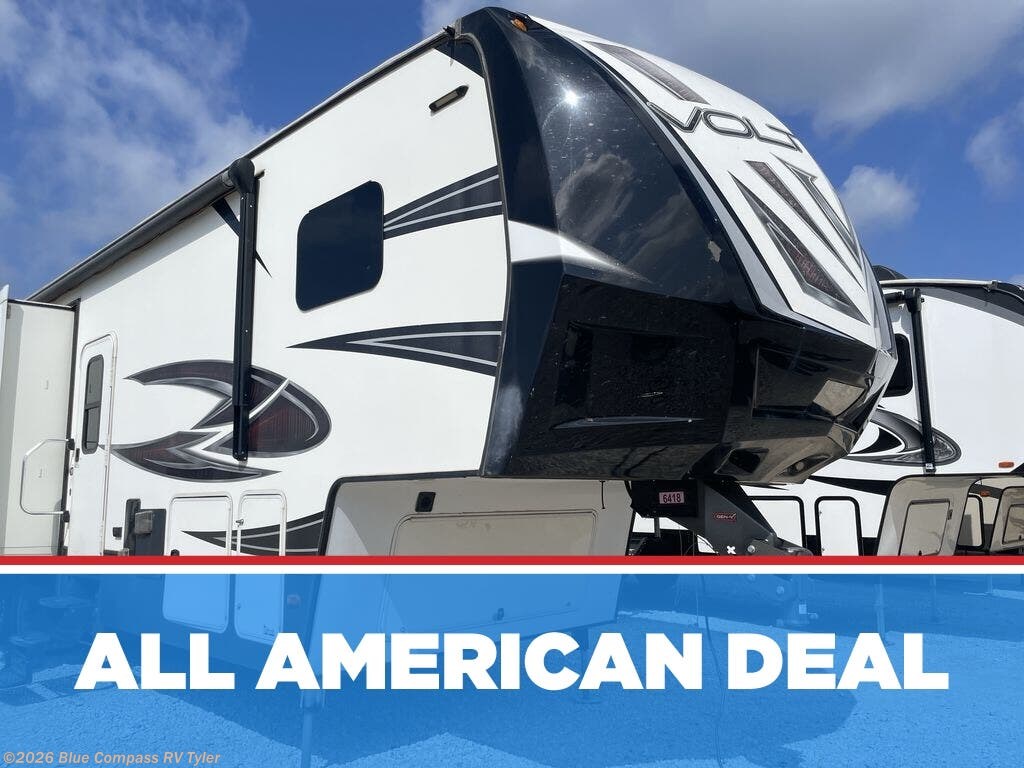 Used 2017 Dutchmen Voltage V3305 available in Tyler, Texas