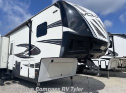 Used 2017 Dutchmen Voltage V3305 available in Tyler, Texas