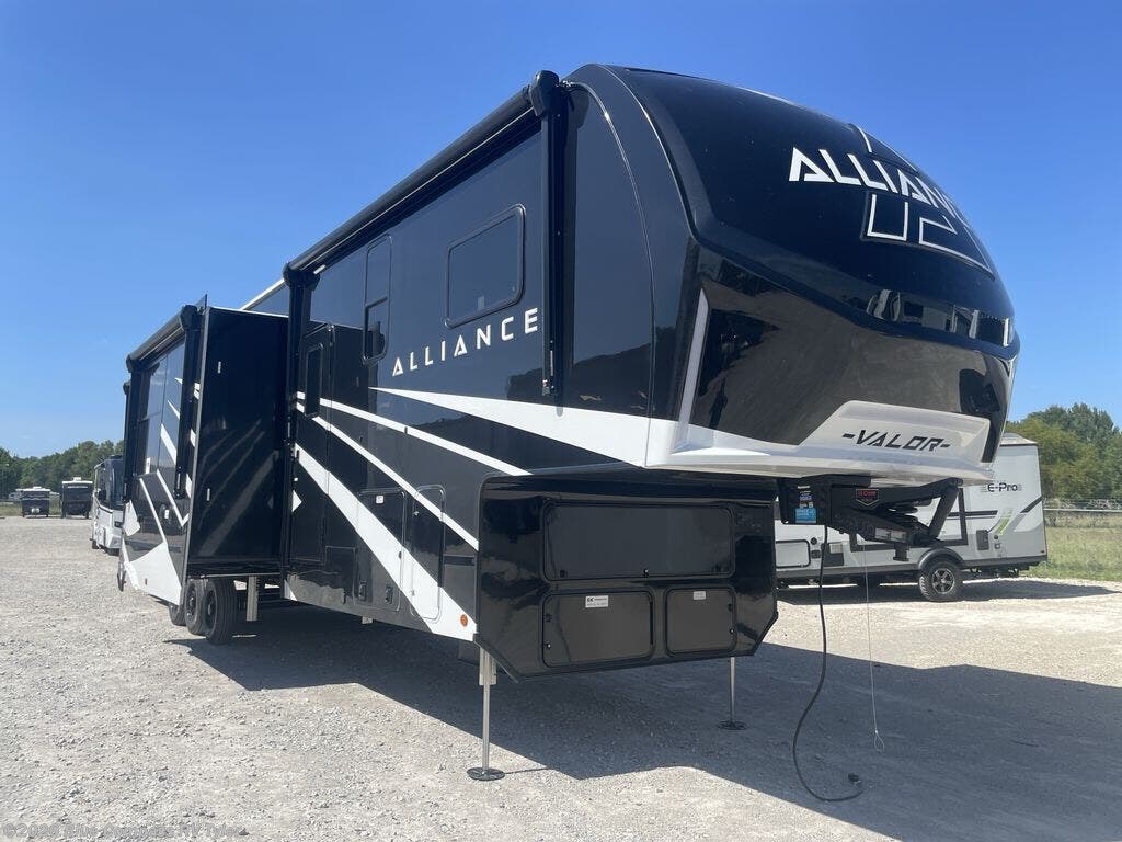 New 2027 Alliance RV Valor 44V14 available in Tyler, Texas