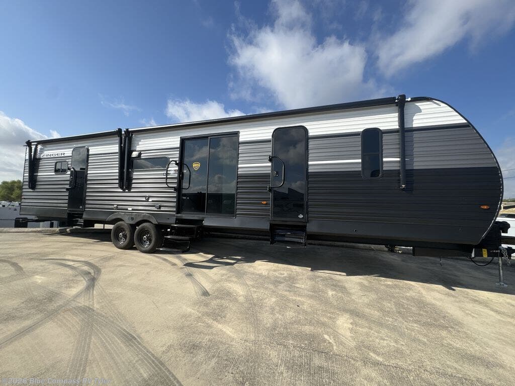 New 2026 CrossRoads Zinger 390DB available in Tyler, Texas