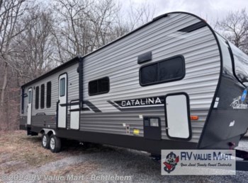 New 2024 Coachmen Catalina Legacy Edition 333FKTS available in Bath, Pennsylvania