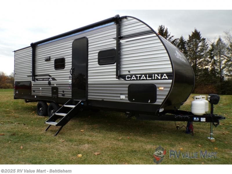 New 2026 Coachmen Catalina Summit Series 8 231BHS available in Bath, Pennsylvania