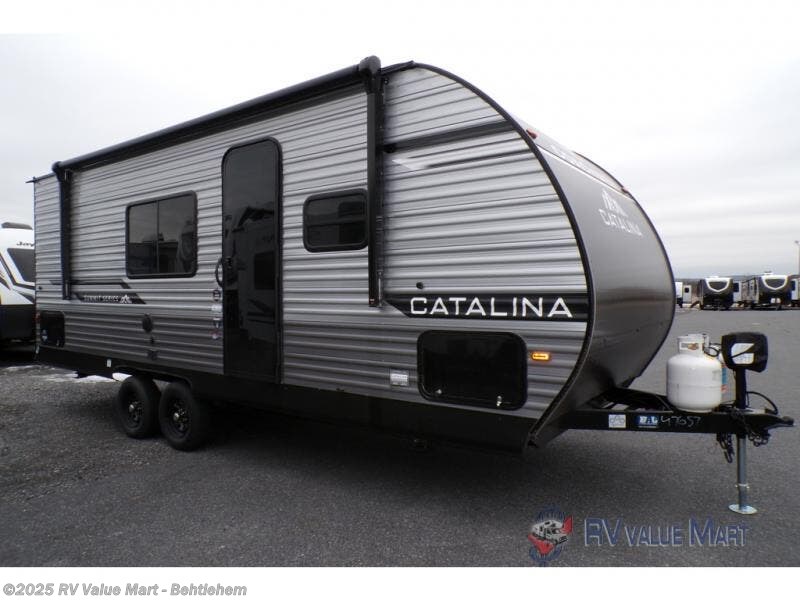 New 2026 Coachmen Catalina Summit Series 8 211BH available in Bath, Pennsylvania