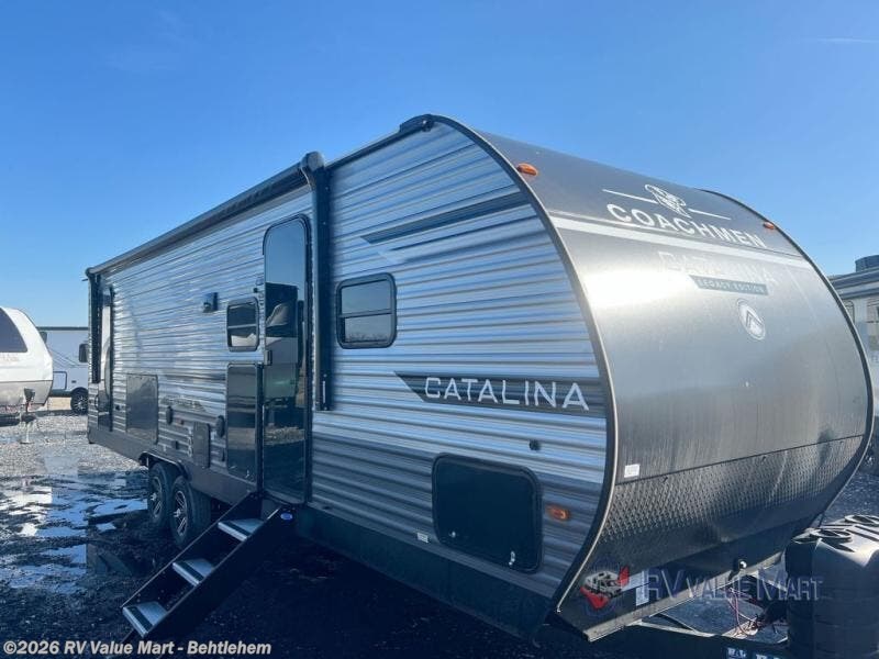 New 2026 Coachmen Catalina Legacy Edition 273DBHCK available in Bath, Pennsylvania