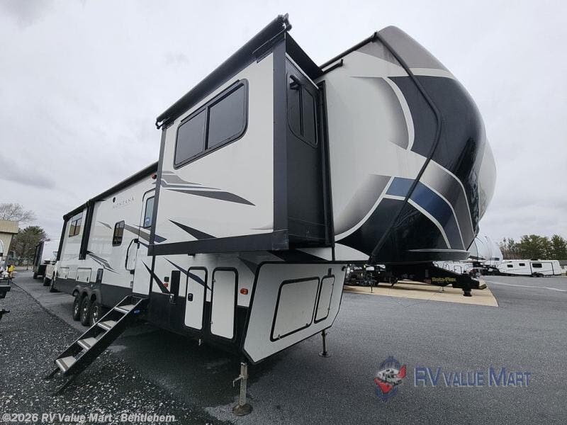 Used 2021 Keystone Montana High Country 383TH available in Bath, Pennsylvania