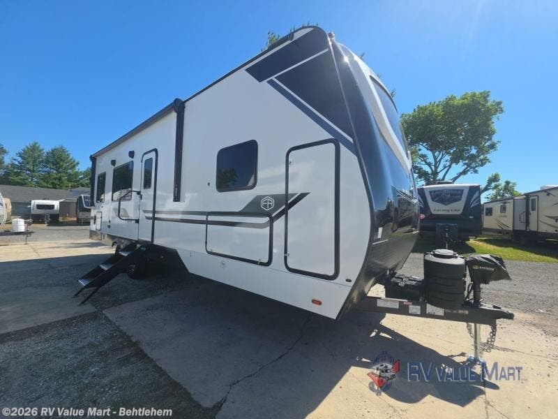 New 2027 East to West Alta 2870KTH available in Bath, Pennsylvania