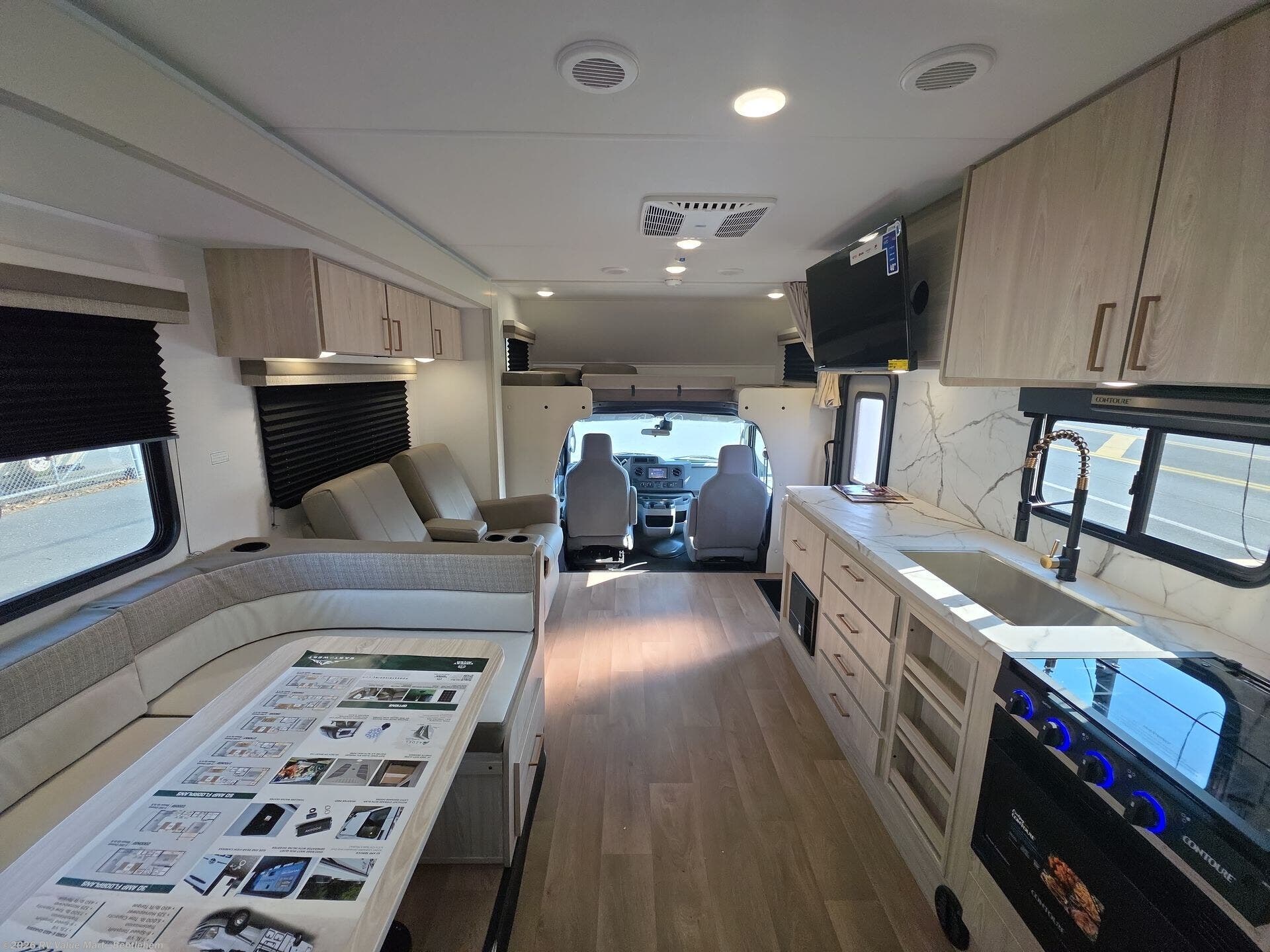 New 2026 East to West Entrada 2950OKF available in Bath, Pennsylvania