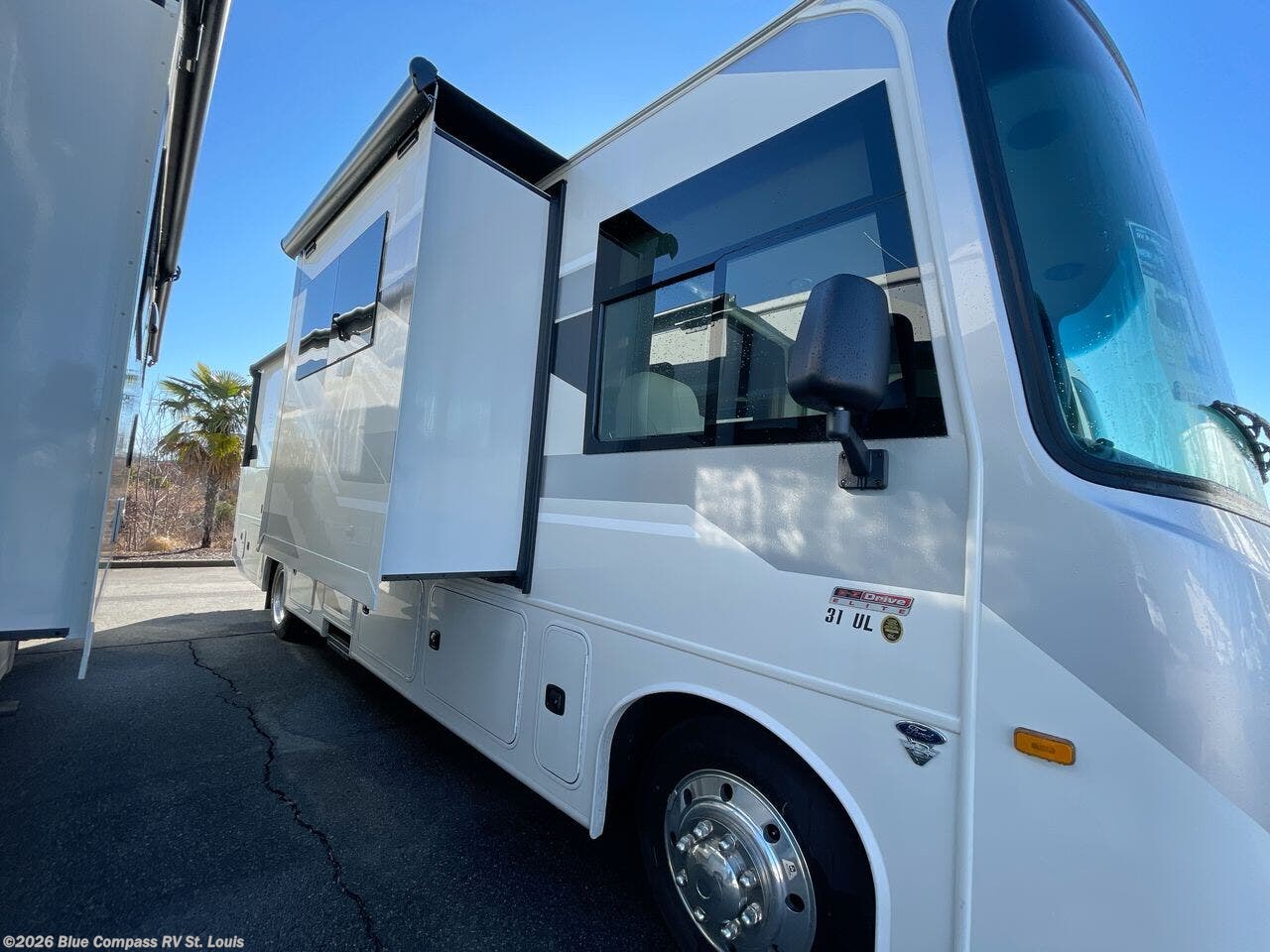 New 2026 Entegra Coach Vision XL 31UL available in Eureka, Missouri