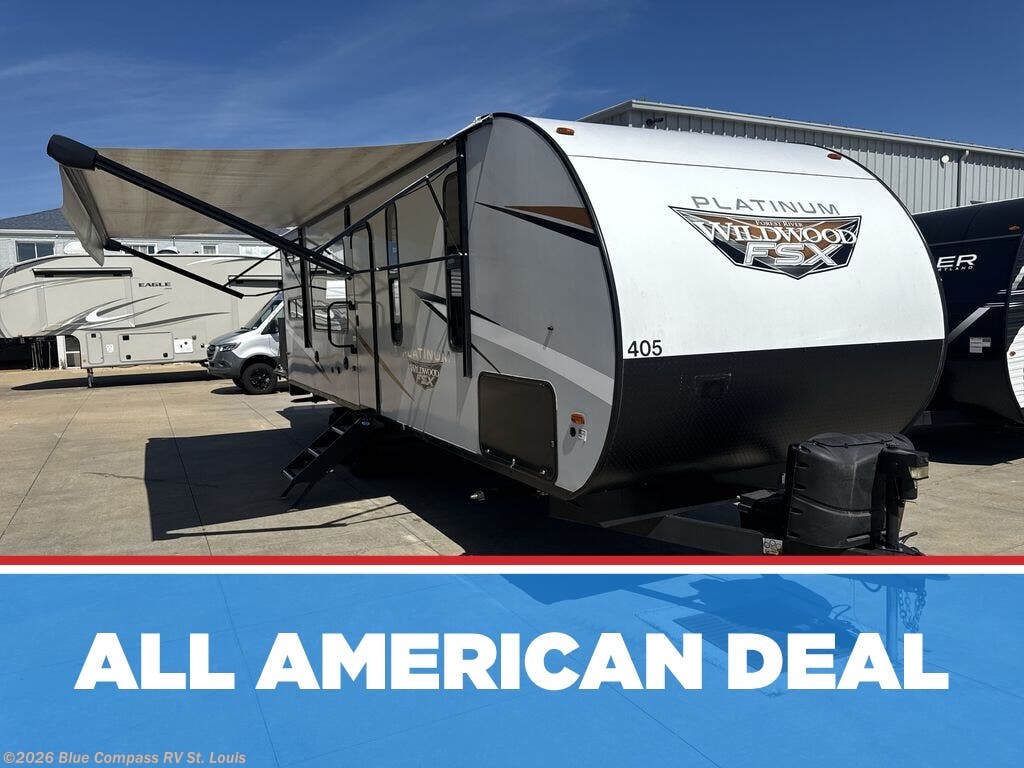 Used 2020 Forest River Wildwood Platinum 270RTKX available in Eureka, Missouri