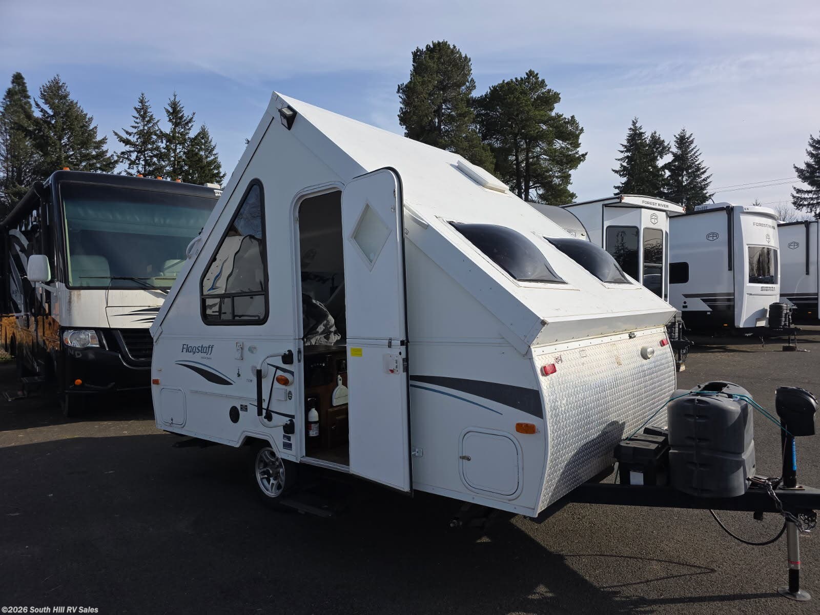 Used 2012 Forest River Flagstaff Hard Side 12rb available in Yelm, Washington