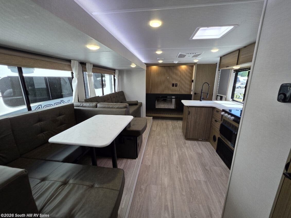 New 2027 Forest River EVO Lite 2750BHX available in Yelm, Washington