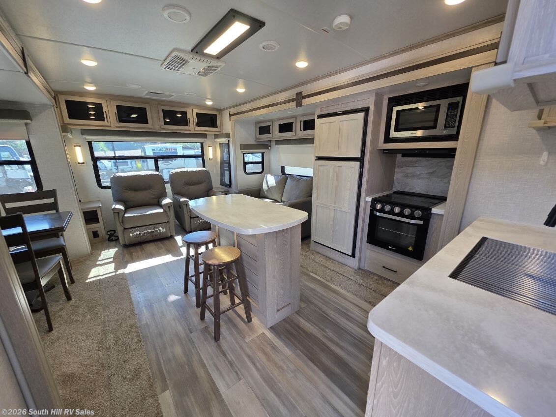Used 2021 Forest River Rockwood Signature 8329SB available in Yelm, Washington