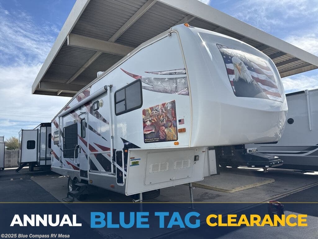 Used 2005 Forest River Cardinal Luxury 29RK available in Mesa, Arizona