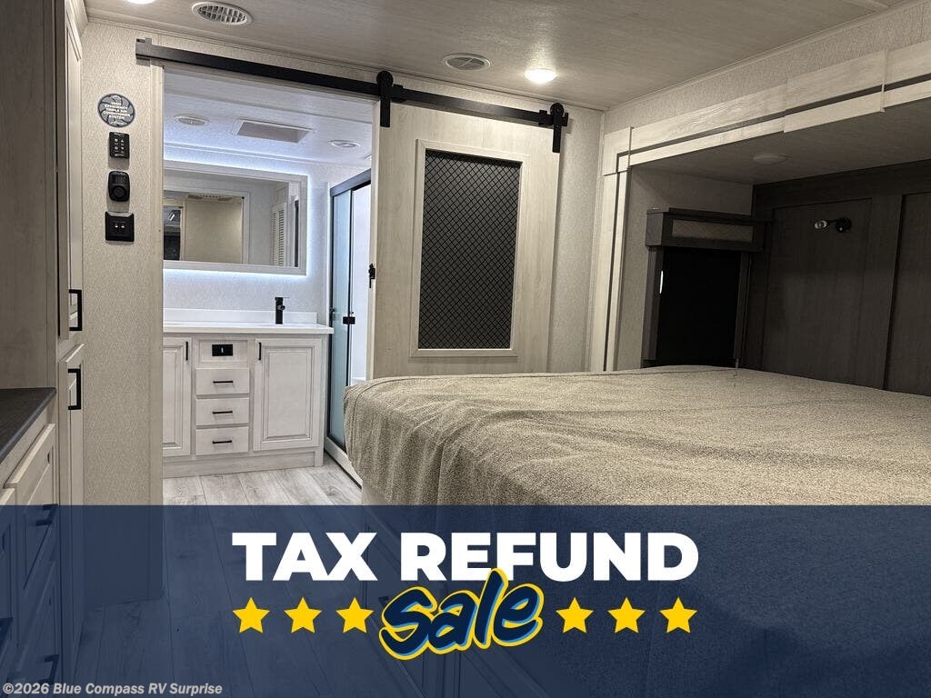 Used 2025 East to West Ahara AHF380FL available in Surprise, Arizona