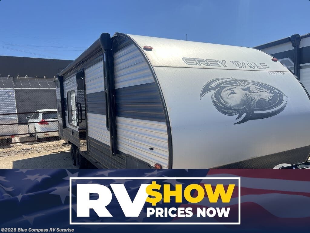 Used 2022 Forest River Cherokee Grey Wolf 26DJSE available in Surprise, Arizona