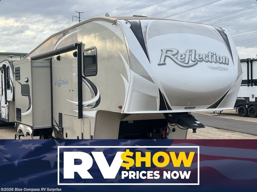 Used 2017  Grand Design Reflection 26RL by Grand Design from Blue Compass RV Surprise in Surprise, AZ