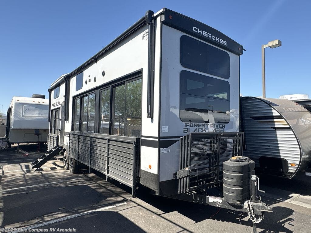 New 2026 Forest River Cherokee Timberwolf Black Label 27MDKBL available in Avondale, Arizona