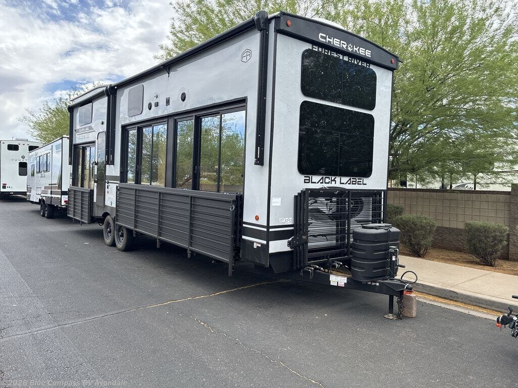 New 2026 Forest River Cherokee Timberwolf Black Label 27MDKBL available in Avondale, Arizona