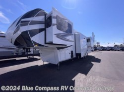 New 2025 Grand Design Solitude 380FL available in Colorado Springs, Colorado