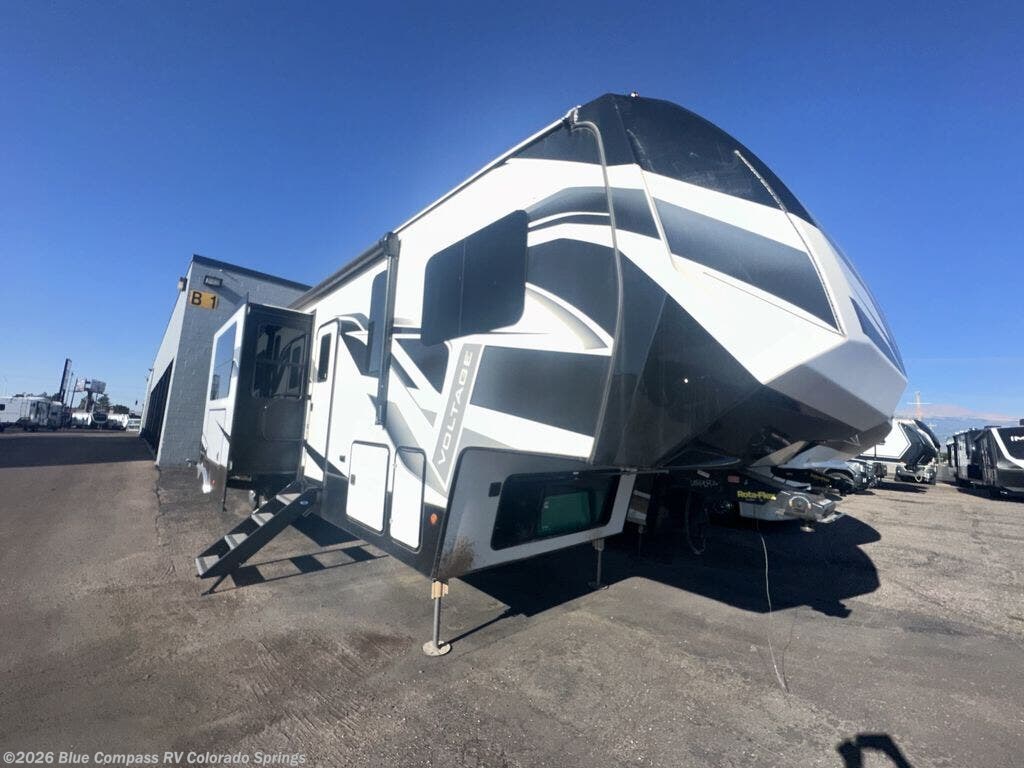 Used 2021 Dutchmen Voltage VT3615 available in Colorado Springs, Colorado