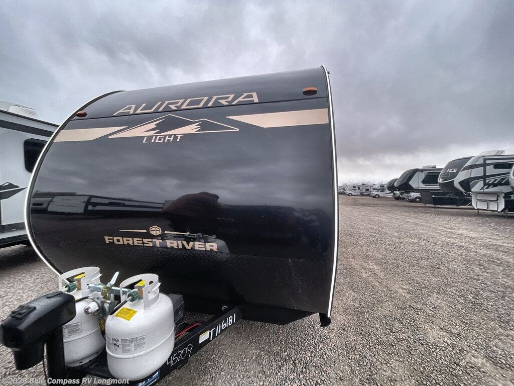 New 2025 Forest River Aurora Light 26BH available in Longmont, Colorado