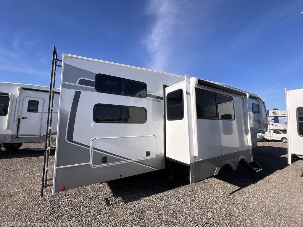 New 2026 Alliance RV Avenue All-Access 30BH available in Longmont, Colorado