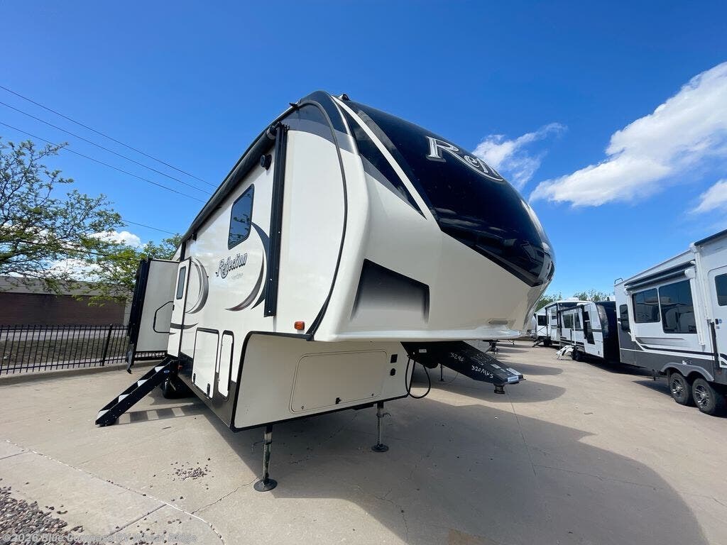 Used 2019 Grand Design Reflection 320MKS available in Wheat Ridge, Colorado