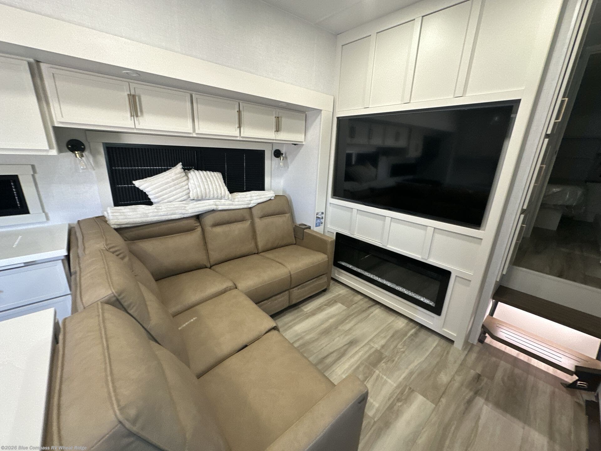 New 2027 Brinkley RV Model Z 3210 available in Wheat Ridge, Colorado