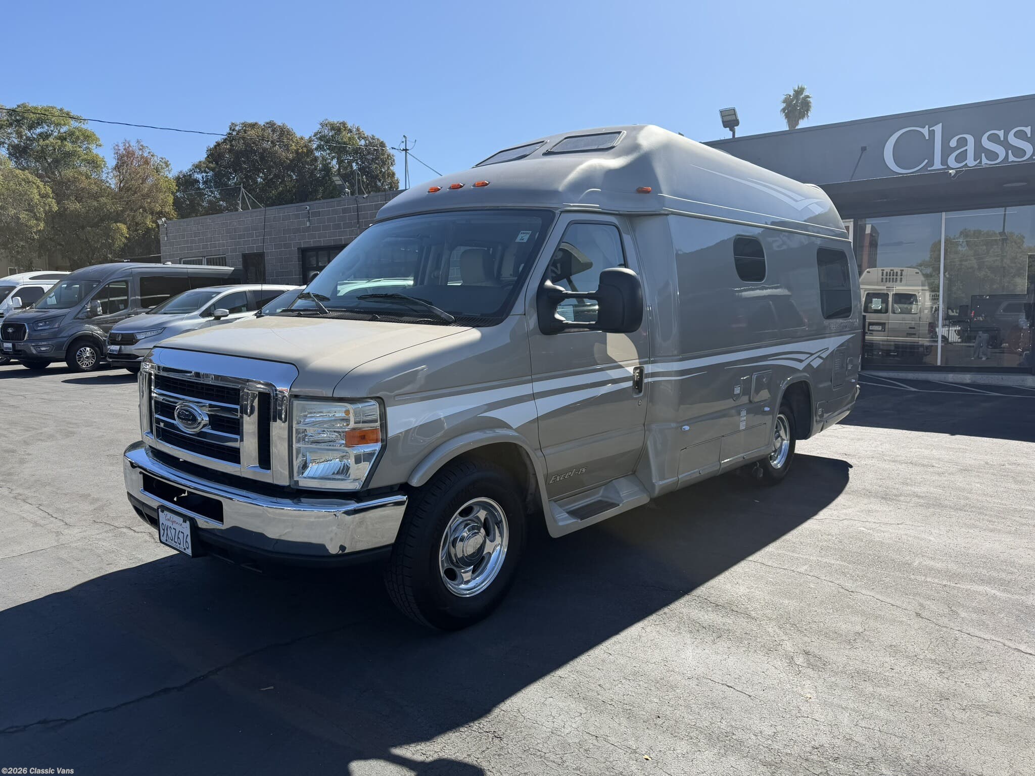 Used 2011  Pleasure-Way Excel TS  by Pleasure-Way from Classic Vans in Hayward, CA