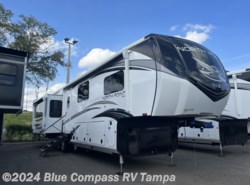 New 2024 Jayco North Point 377RLBH available in Dover, Florida