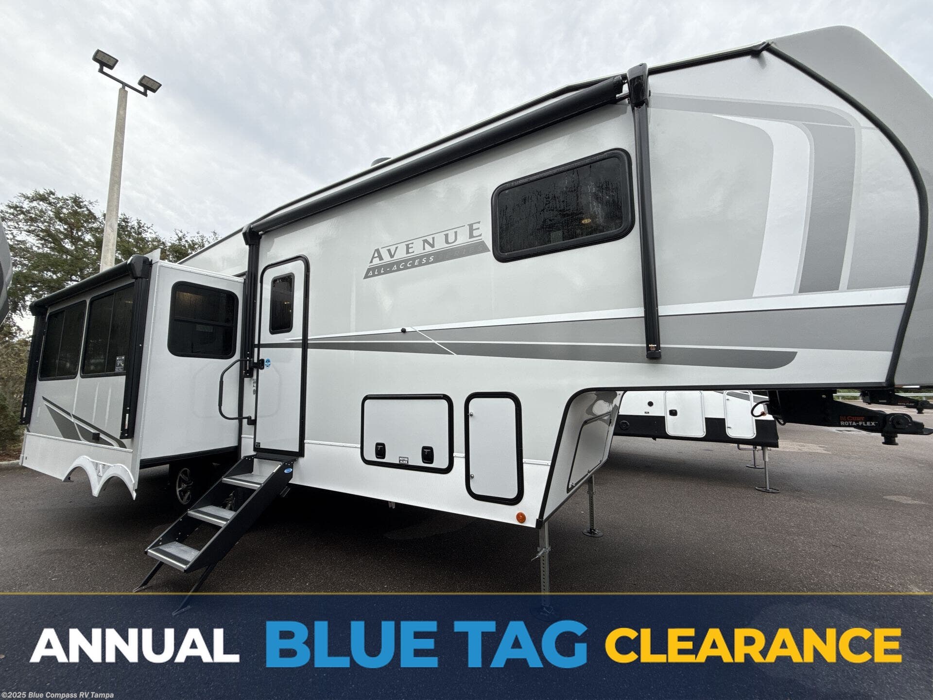 New 2025 Alliance RV Avenue All-Access 29RL available in Dover, Florida
